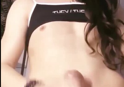 Comp. Ts Pretty Pinkuziii