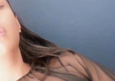 Hot latina quick cum