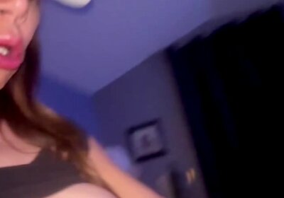 Ts milf facefuck guy