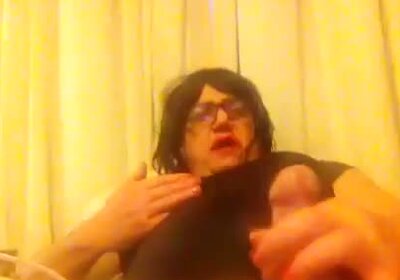 sissy paul moaning and cumming again