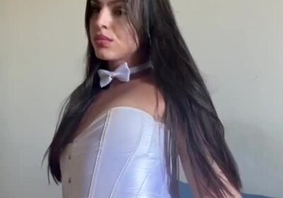 Hot Trans Babe Playing With Herself Until the End