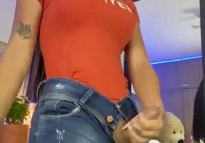 Cumming hard  in jeans