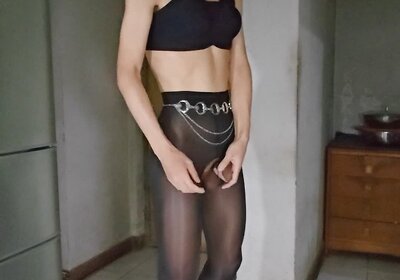 crossdress VID_20250321_212954