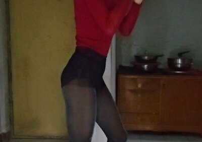 crossdress VID_20240308_224047