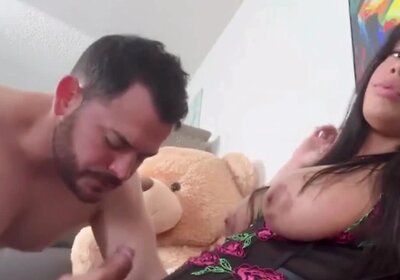 Huge knockers tranny exchaning anal with her bf