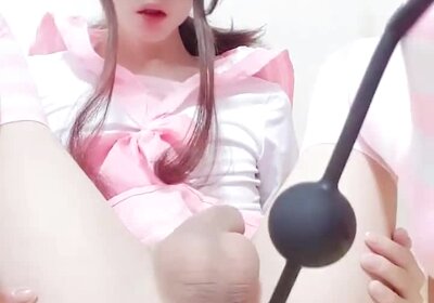 Cutie and Her Anal Beads