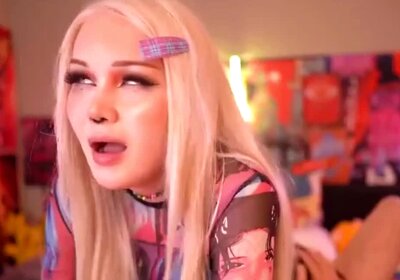 Gamer shemale jizzed messy all over her jugs after painal