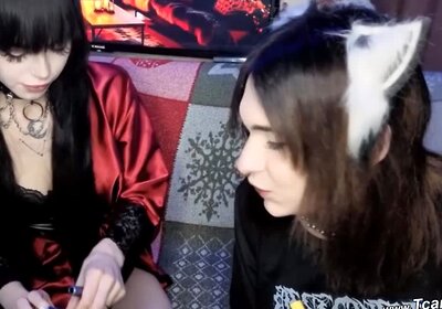 Horny Babe’s Foot Worship & Ass Licking For Trans Beauty