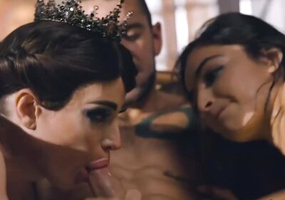 TS Girl Natalie Mars And A Girl Get Assbanged