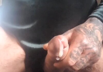 Terrysissy slut wanking