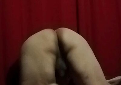 femboy big ass claping