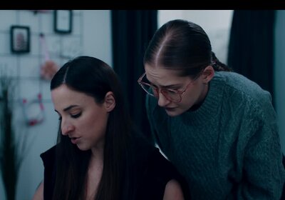 Futa Lesbian Stepsisters - Tgirl Shemale Fucks & Creampies Nerdy Blonde Girl