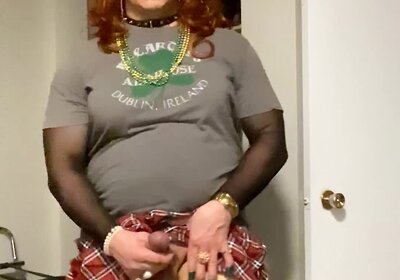 CdTina St Paddy’s slut