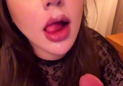 Travesti gordinha e extremamente gostosa