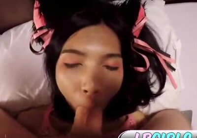 Sexy Bangkok Pajama Cute Ladyboy Loves Cock