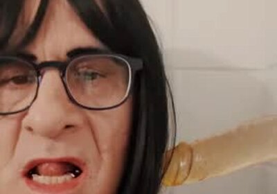 Dildo training for old slut