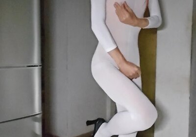 crossdress VID_20250220_220537