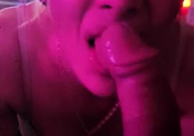 Hot trans gives BEST blowjob